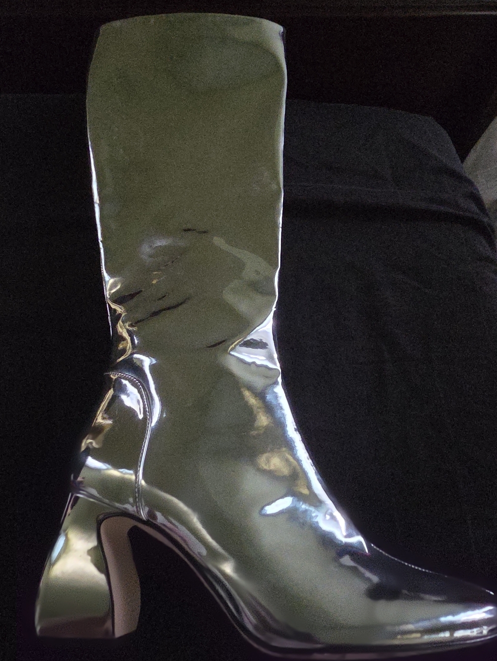 NWT-Gianni Bini Rylee Mirror Metallic Tall Boots, Size 6 - Silver - Picture 5 of 9